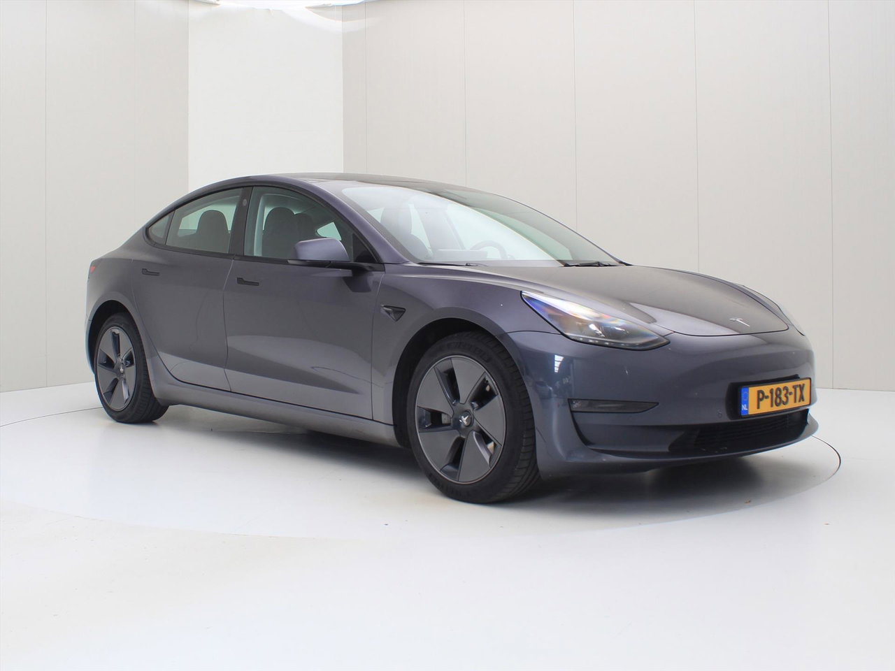 Tesla Model 3 Long-Range AWD 351pk 75 kWh FACELIFT [ AMD RYZEN+WARMTEPOMP+AUTOPILOT+PREMIUM AUDIO ] 4