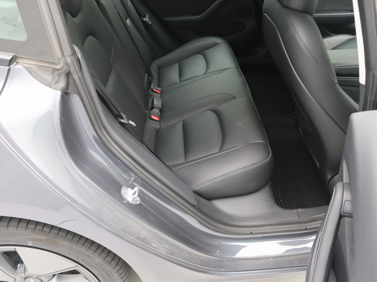 Tesla Model 3 Long-Range AWD 351pk 75 kWh FACELIFT [ AMD RYZEN+WARMTEPOMP+AUTOPILOT+PREMIUM AUDIO ] 15