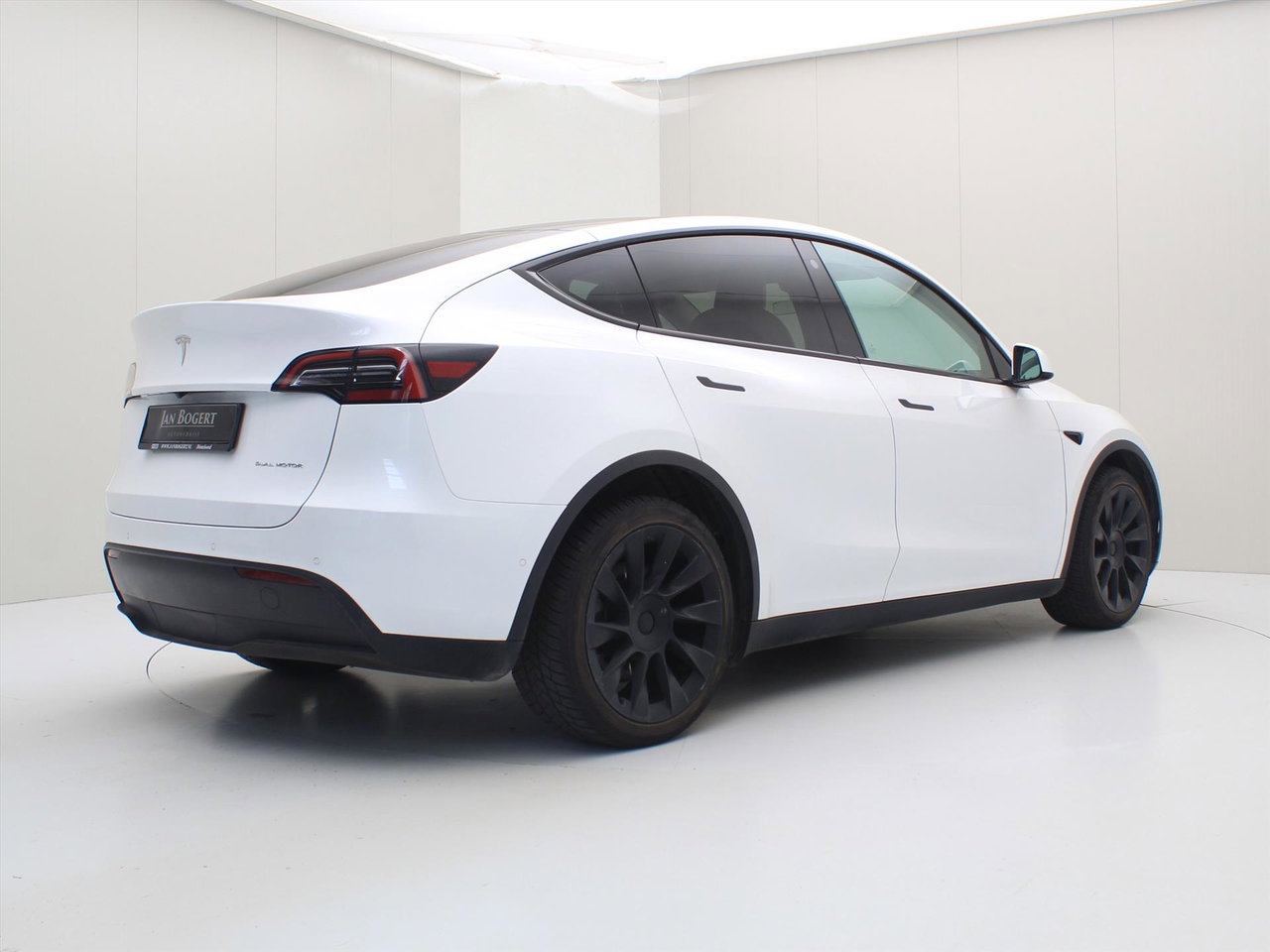 Tesla Model Y Long Range AWD 75kWh 351pk AMD RYZEN [ WIT LEDER+AUTOPILOT+20 INCH+PREMIUM AUDIO ] 2