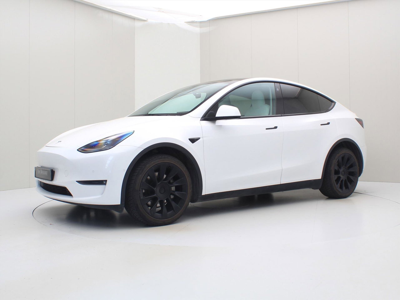 Tesla Model Y Long Range AWD 75kWh 351pk AMD RYZEN [ WIT LEDER+AUTOPILOT+20 INCH+PREMIUM AUDIO ] 7