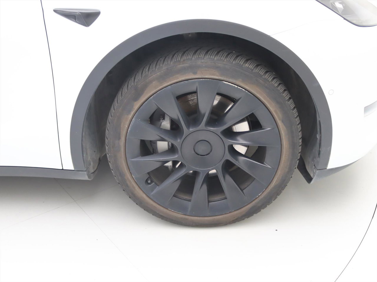 Tesla Model Y Long Range AWD 75kWh 351pk AMD RYZEN [ WIT LEDER+AUTOPILOT+20 INCH+PREMIUM AUDIO ] 12