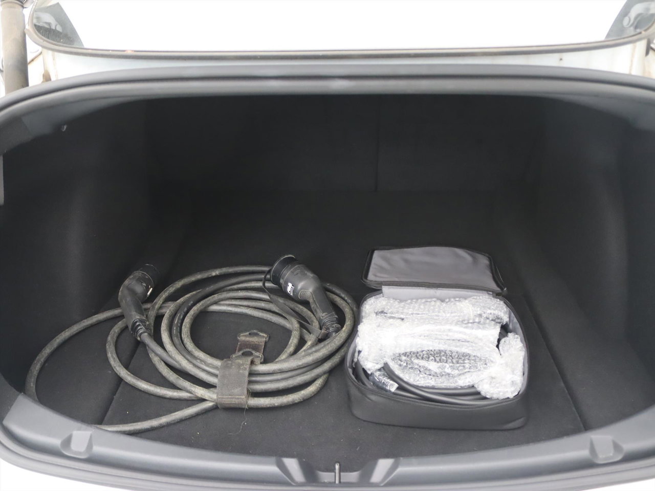 Tesla Model 3 Long-Range AWD 351pk 75 kWh UPGRADE [ AMD RYZEN+WARMTEPOMP+AUTOPILOT ] 9