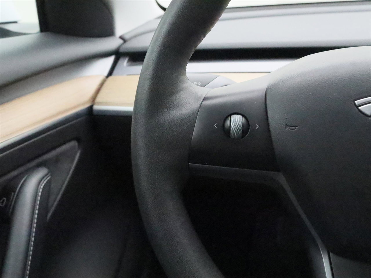 Tesla Model 3 Long-Range AWD 351pk 75 kWh FACELIFT [ WARMTEPOMP+AUTOPILOT+620KM WLTP+PREMIUM AUDIO ] 27