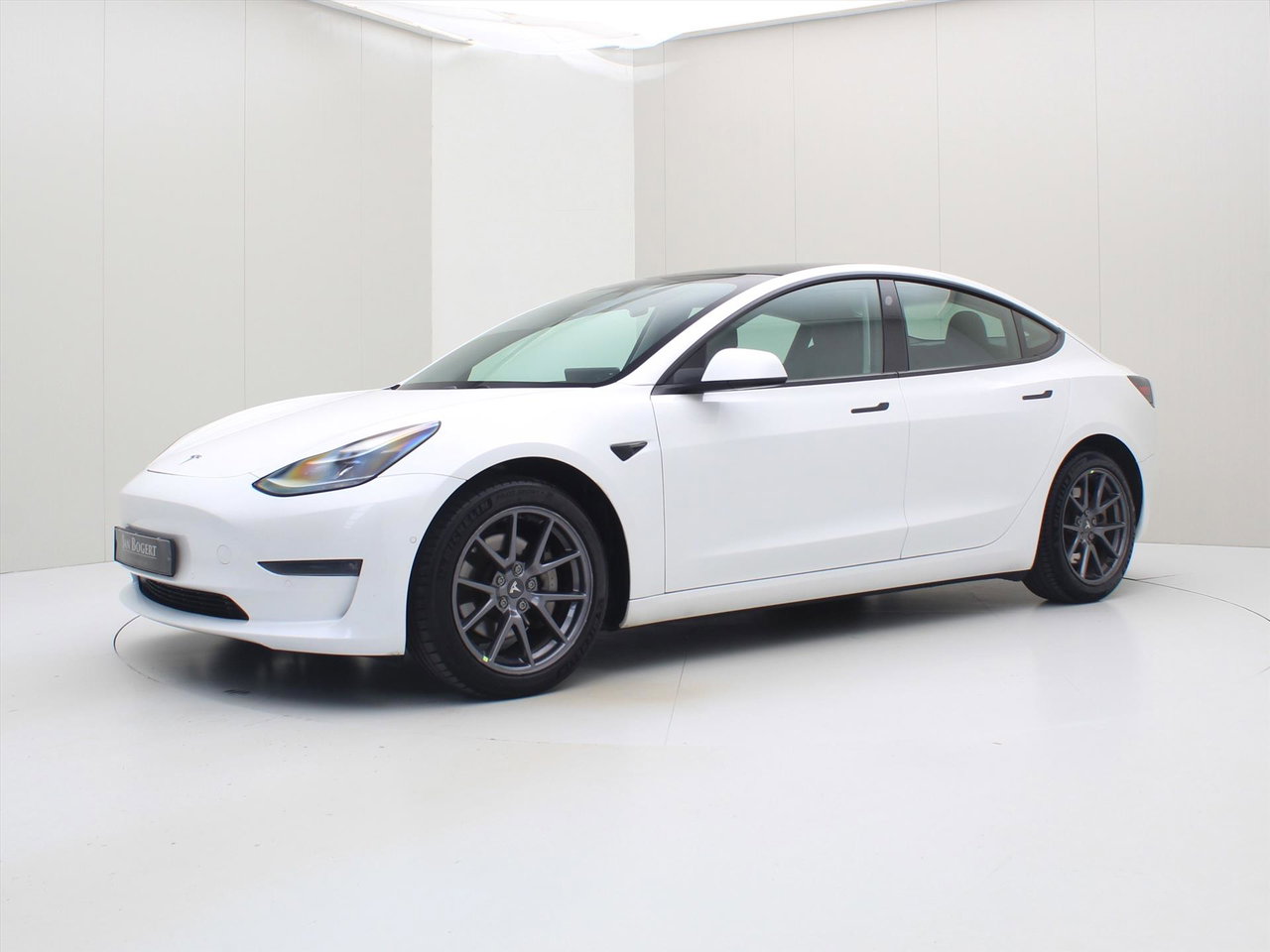 Tesla Model 3 Long-Range AWD 351pk 75 kWh FACELIFT [ WARMTEPOMP+AUTOPILOT+620KM WLTP+PREMIUM AUDIO ] 7
