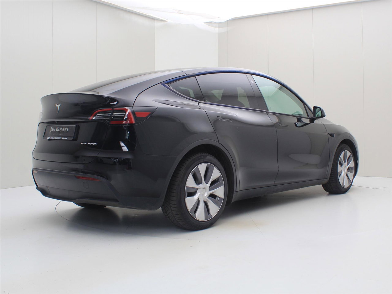 Tesla Model Y Long Range AWD 351pk [ AMD RYZEN+AUTOPILOT+19 INCH+PREMIUM AUDIO ] 2