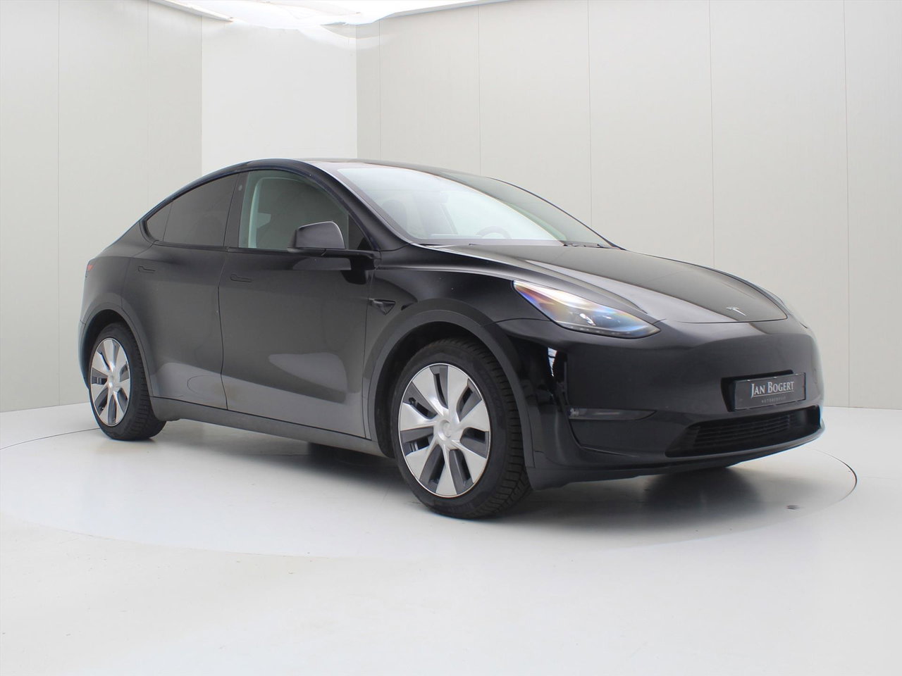 Tesla Model Y Long Range AWD 351pk [ AMD RYZEN+AUTOPILOT+19 INCH+PREMIUM AUDIO ] 4
