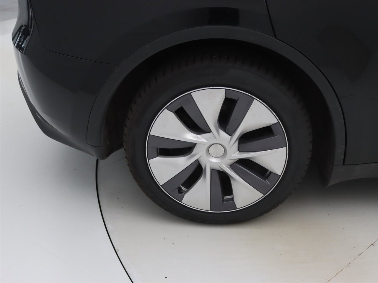 Tesla Model Y Long Range AWD 351pk [ AMD RYZEN+AUTOPILOT+19 INCH+PREMIUM AUDIO ] 11