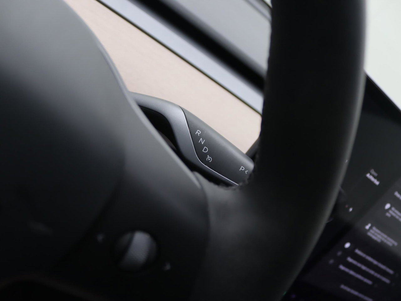 Tesla Model Y Long Range AWD 351pk [ AMD RYZEN+AUTOPILOT+19 INCH+PREMIUM AUDIO ] 26