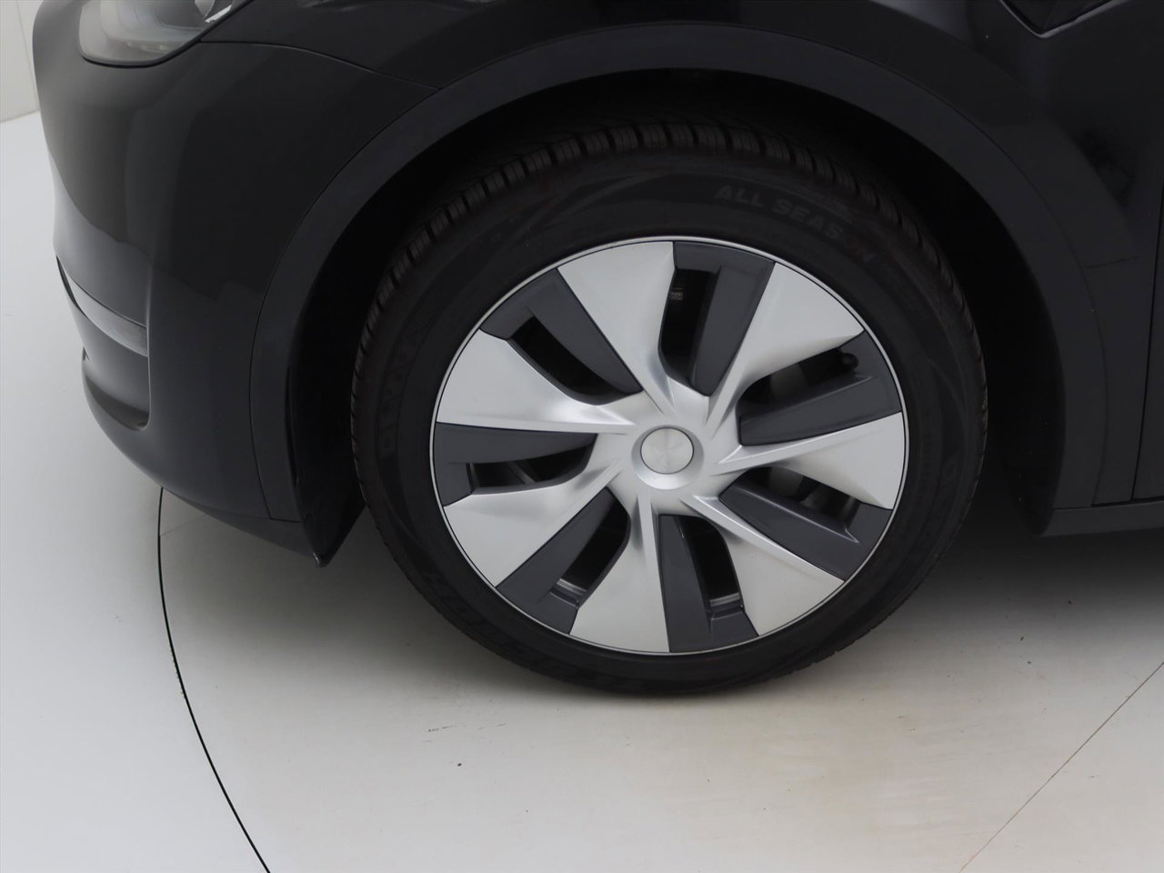 Tesla Model Y Long Range AWD 75kWh 351pk [ AMD RYZEN+AUTOPILOT+19 INCH+PREMIUM AUDIO ] 10