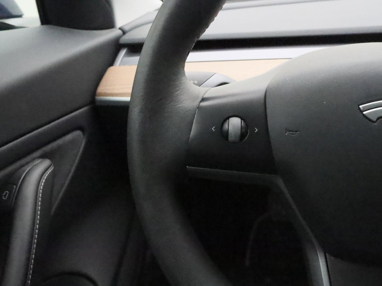 Tesla Model 3 Long-Range AWD 351pk 75 kWh FACELIFT [ WARMTEPOMP+AUTOPILOT+PREMIUM AUDIO ] 22
