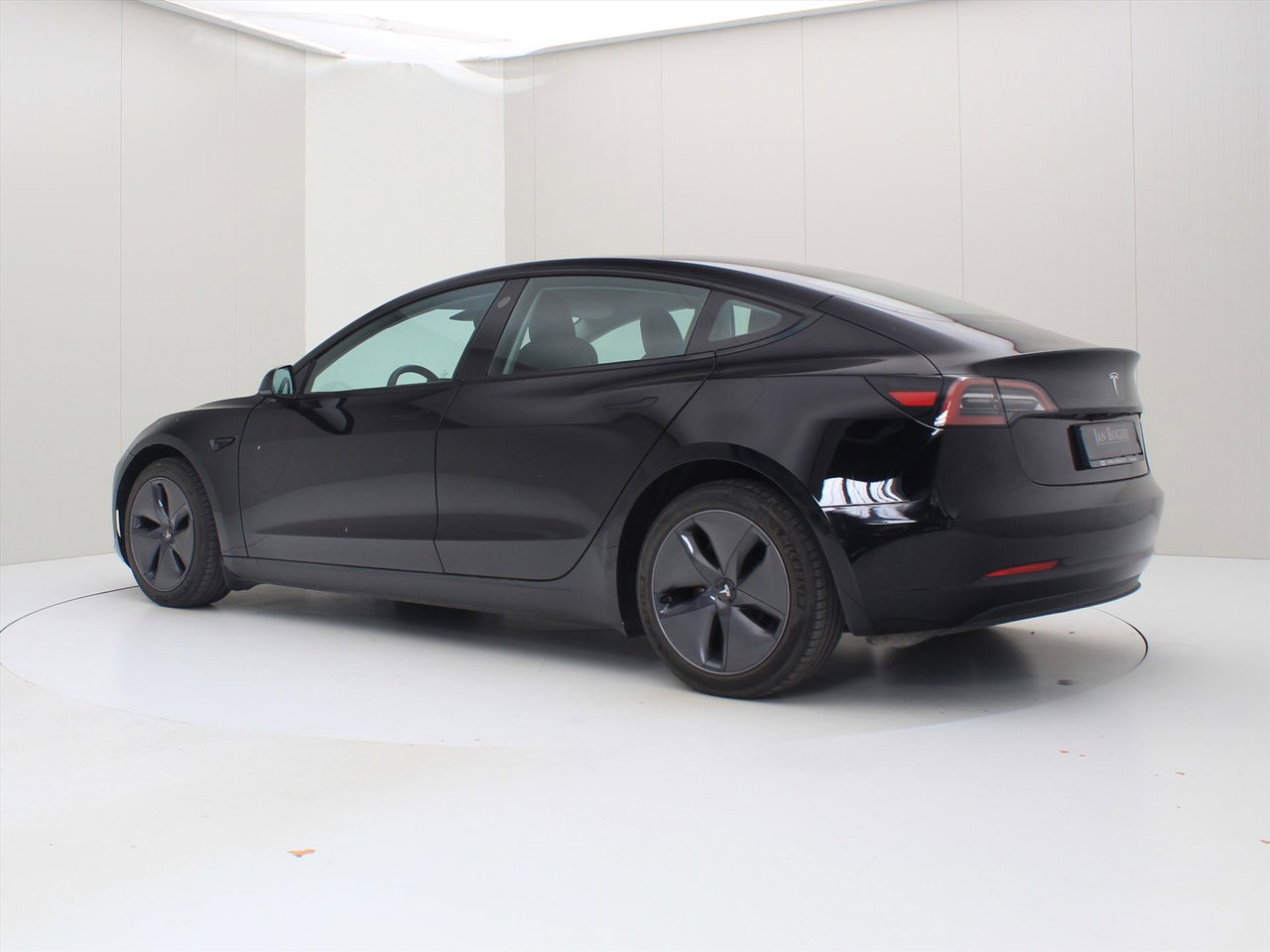 Tesla Model 3 Model 3 Standard RWD Plus FACELIFT 93.7% SoH [ AMD RYZEN+LFP-ACCU+WARMTEPOMP+AUTOPILOT ] 3