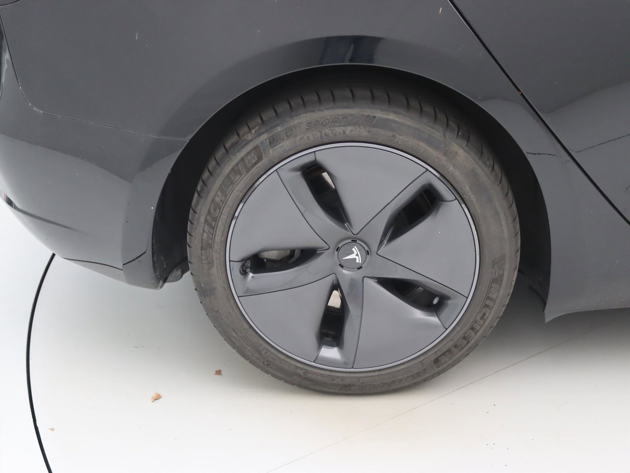 Tesla Model 3 Model 3 Standard RWD Plus FACELIFT 93.7% SoH [ AMD RYZEN+LFP-ACCU+WARMTEPOMP+AUTOPILOT ] 11