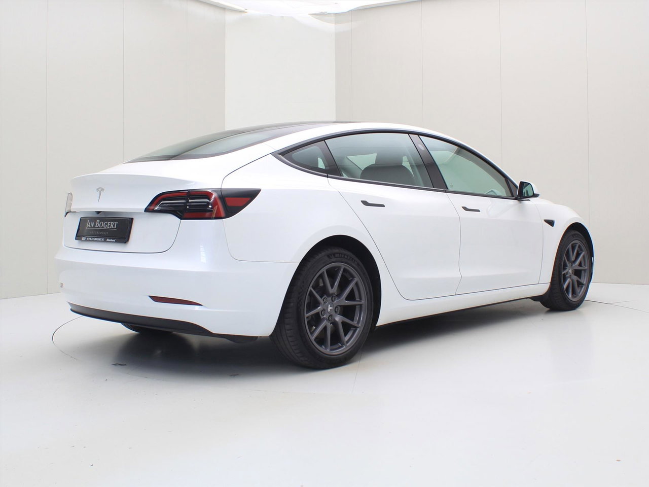 Tesla Model 3 Standard RWD Plus FACELIFT 94.2% SoH [ AMD RYZEN+LFP-ACCU+WARMTEPOMP+AUTOPILOT+60 kWh ] 3