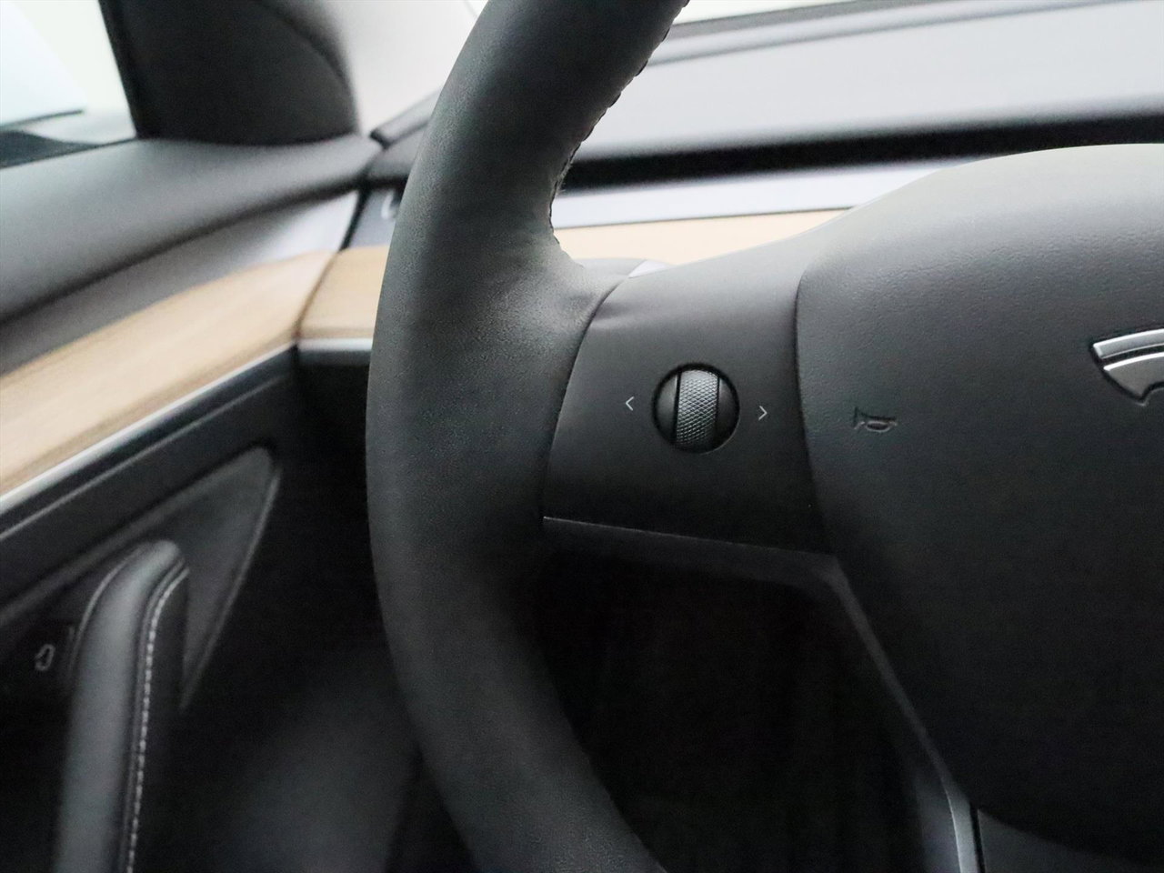 Tesla Model 3 Standard RWD Plus FACELIFT 94.2% SoH [ AMD RYZEN+LFP-ACCU+WARMTEPOMP+AUTOPILOT+60 kWh ] 28