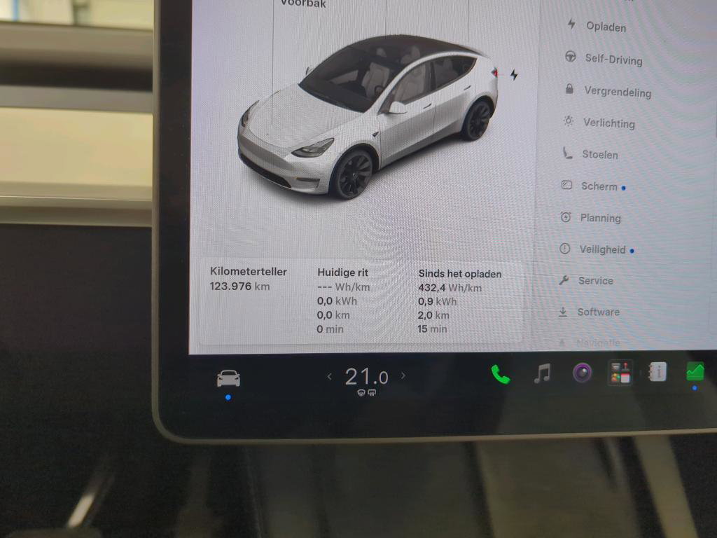 Tesla Model Y Long Range AWD 75kWh 351pk 92,2% SoH [ WIT LEDER+TREKHAAK+AUTOPILOT+20 INCH+PREMIUM AUDIO ] 10