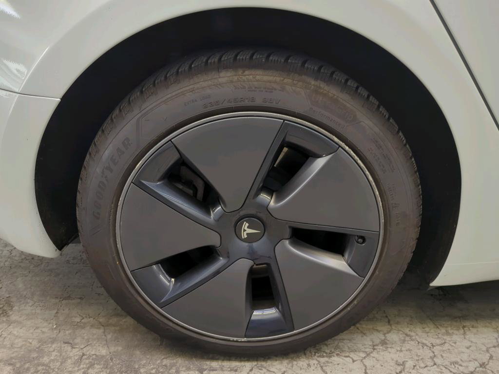Tesla Model 3 Standard RWD Plus UPGRADE [ AMD RYZEN+LFP-ACCU+WARMTEPOMP+AUTOPILOT ] 15