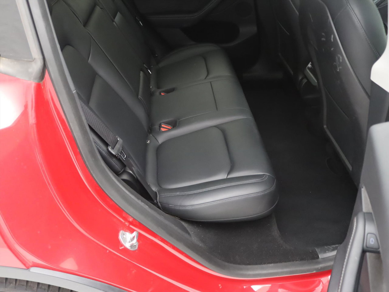 Tesla Model Y Long Range AWD 75kWh 351pk AMD RYZEN 91.3% SoH [ TREKHAAK+AUTOPILOT+20 INCH+PREMIUM AUDIO ] 17
