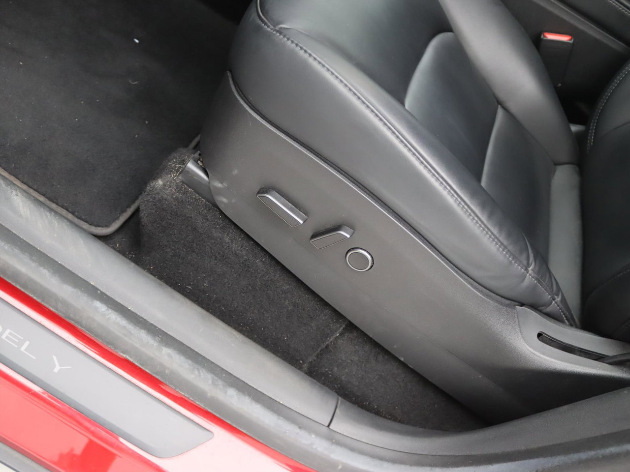 Tesla Model Y Long Range AWD 75kWh 351pk AMD RYZEN 91.3% SoH [ TREKHAAK+AUTOPILOT+20 INCH+PREMIUM AUDIO ] 26