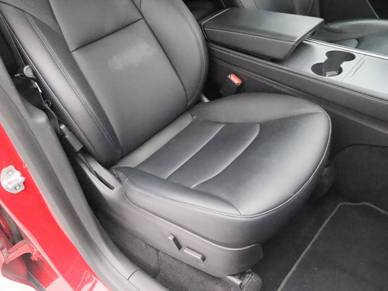 Tesla Model Y Long Range AWD 75kWh 351pk AMD RYZEN 91.3% SoH [ TREKHAAK+AUTOPILOT+20 INCH+PREMIUM AUDIO ] 21