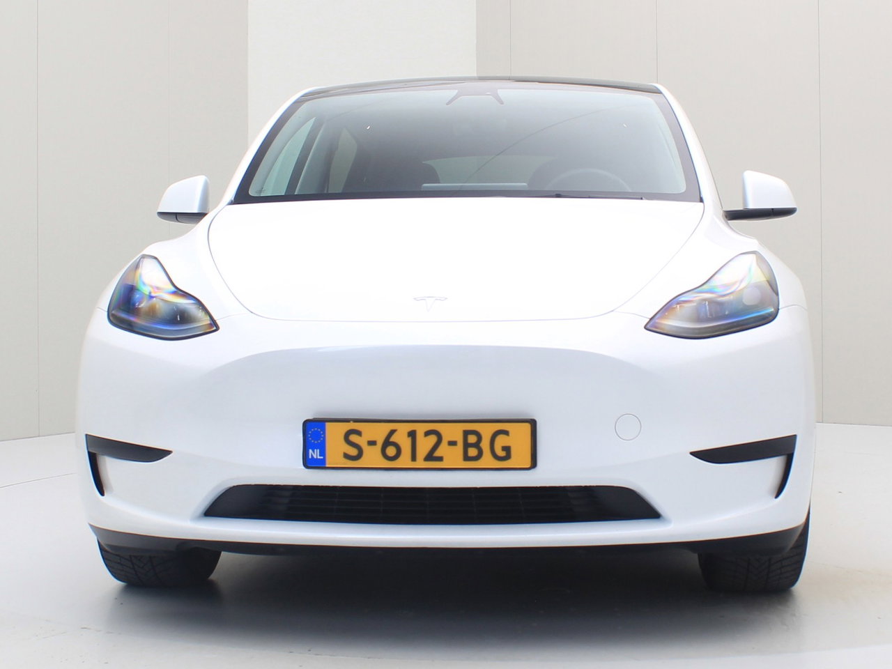 Tesla Model Y Standard RWD Plus 351pk 90,9% SoH [ TREKHAAK+LFP ACCU+AUTOPILOT+20 INCH+PREMIUM AUDIO ] 5