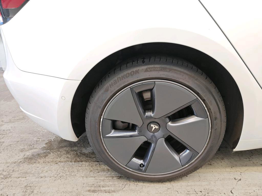 Tesla Model 3 Long-Range AWD 351pk 75 kWh 91% SoH FACELIFT [ WARMTEPOMP+AUTOPILOT+PREMIUM AUDIO ] 16
