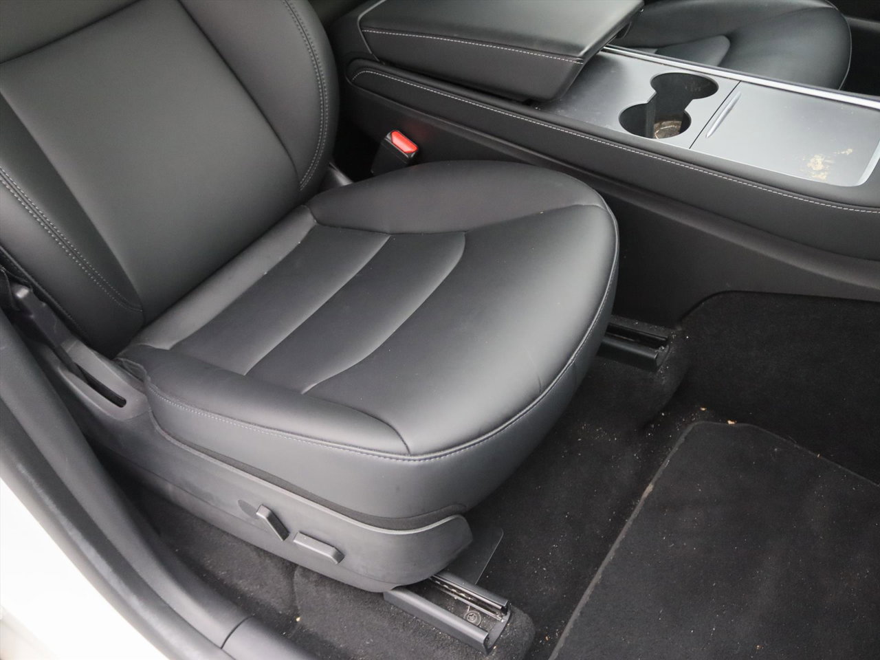 Tesla Model Y Long Range 351pk AWD 89% SoH [ AUTOPILOT+19 INCH+PREMIUM AUDIO ] 12