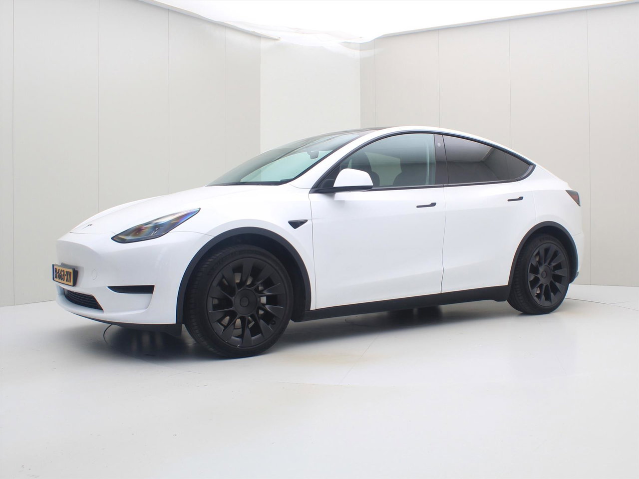 Tesla Model Y Standard RWD Plus [ TREKHAAK+LFP ACCU+AUTOPILOT+20 INCH+PREMIUM AUDIO ] 7