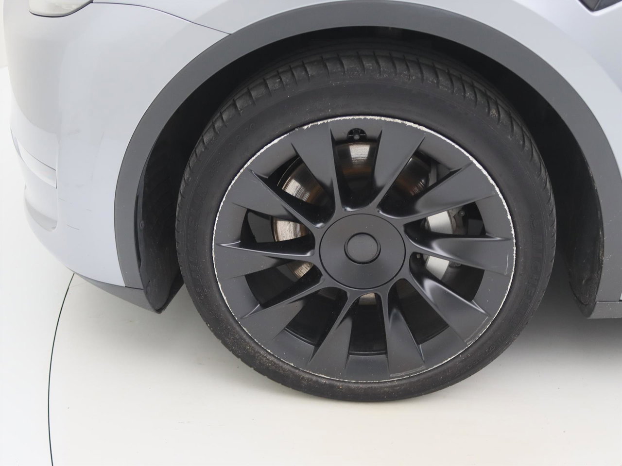 Tesla Model Y Long Range AWD 351PK 91,5% SoH [ QUICKSILVER+TREKHAAK+PREMIUM AUDIO+WARMTEPOMP+20 INCH ] 21