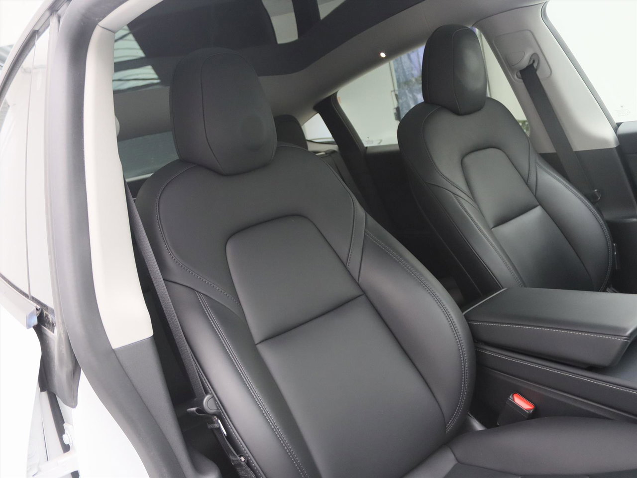 Tesla Model Y Long Range AWD 75kWh 351pk 92.8% SoH [ AMD RYZEN+AUTOPILOT+19 INCH+PREMIUM AUDIO ] 16