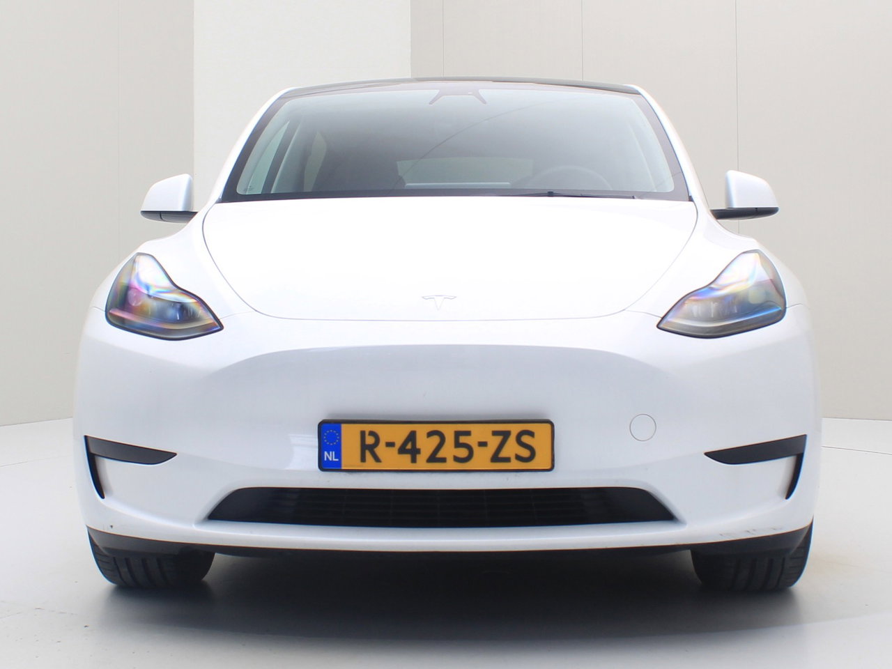 Tesla Model Y Standard RWD Plus 92.4% SoH [ TREKHAAK+LFP ACCU+AUTOPILOT+19 INCH+PREMIUM AUDIO ] 6