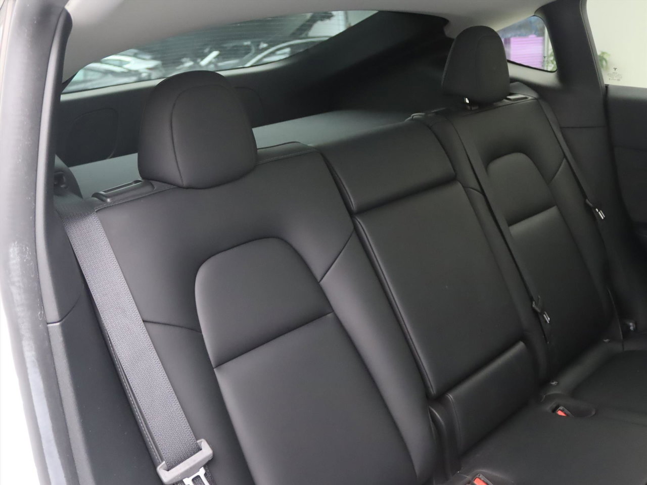 Tesla Model Y Standard RWD Plus 92.4% SoH [ TREKHAAK+LFP ACCU+AUTOPILOT+19 INCH+PREMIUM AUDIO ] 14