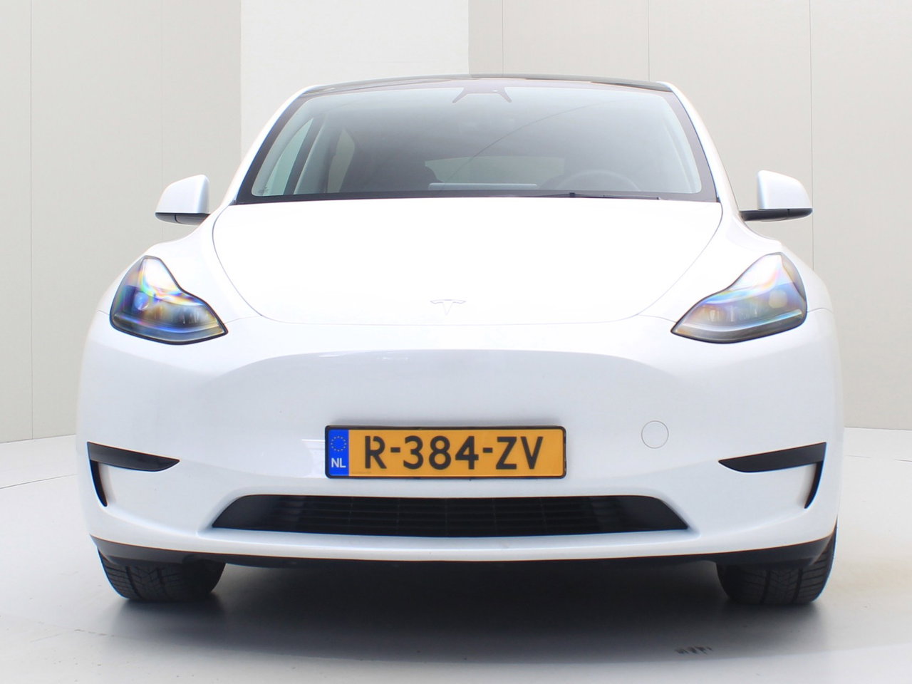 Tesla Model Y Standard RWD Plus 351pk 92.7% SoH [ TREKHAAK+LFP ACCU+AUTOPILOT+20 INCH+PREMIUM AUDIO ] 5