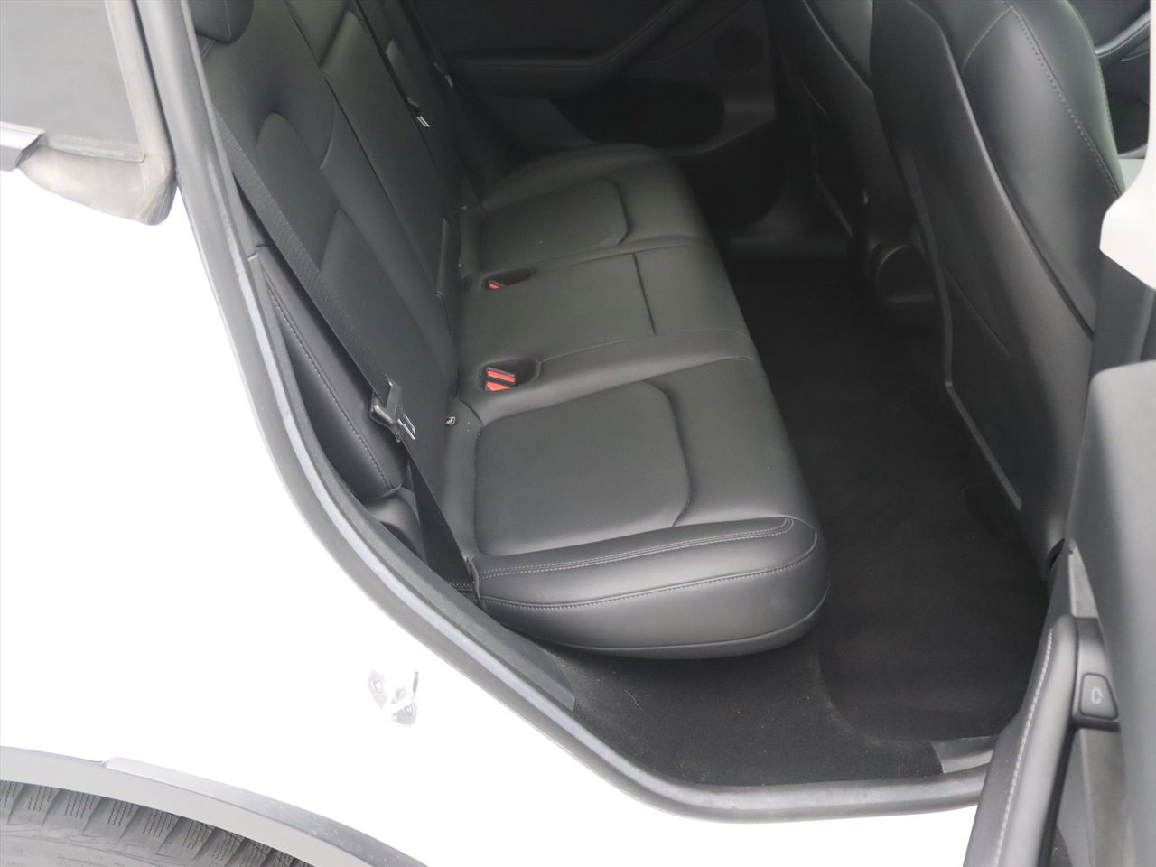 Tesla Model Y Standard RWD Plus 351pk 92.7% SoH [ TREKHAAK+LFP ACCU+AUTOPILOT+20 INCH+PREMIUM AUDIO ] 13