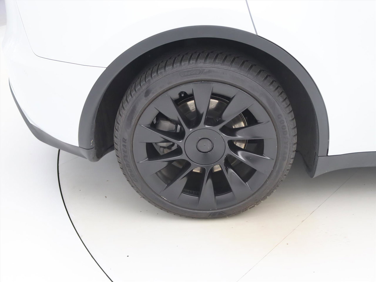 Tesla Model Y Standard RWD Plus 351pk 92.7% SoH [ TREKHAAK+LFP ACCU+AUTOPILOT+20 INCH+PREMIUM AUDIO ] 10