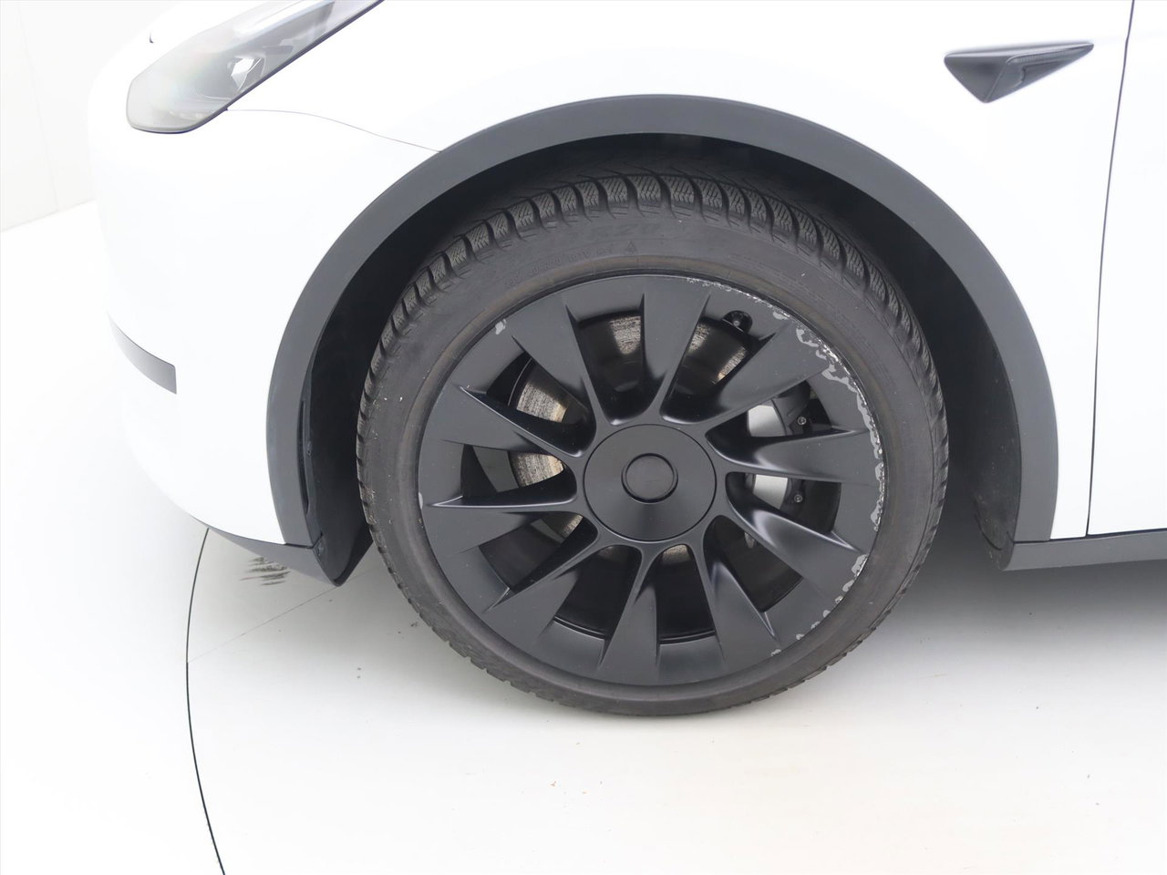 Tesla Model Y Standard RWD Plus 351pk 92.7% SoH [ TREKHAAK+LFP ACCU+AUTOPILOT+20 INCH+PREMIUM AUDIO ] 12