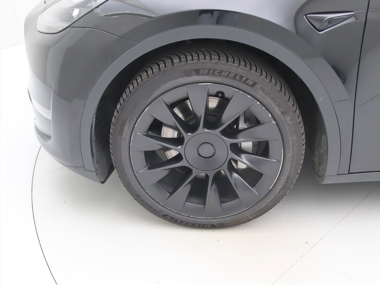 Tesla Model Y Long Range AWD 351pk 96.4% SoH [ HW4+TREKHAAK+20 INCH+AMD RYZEN ] 11