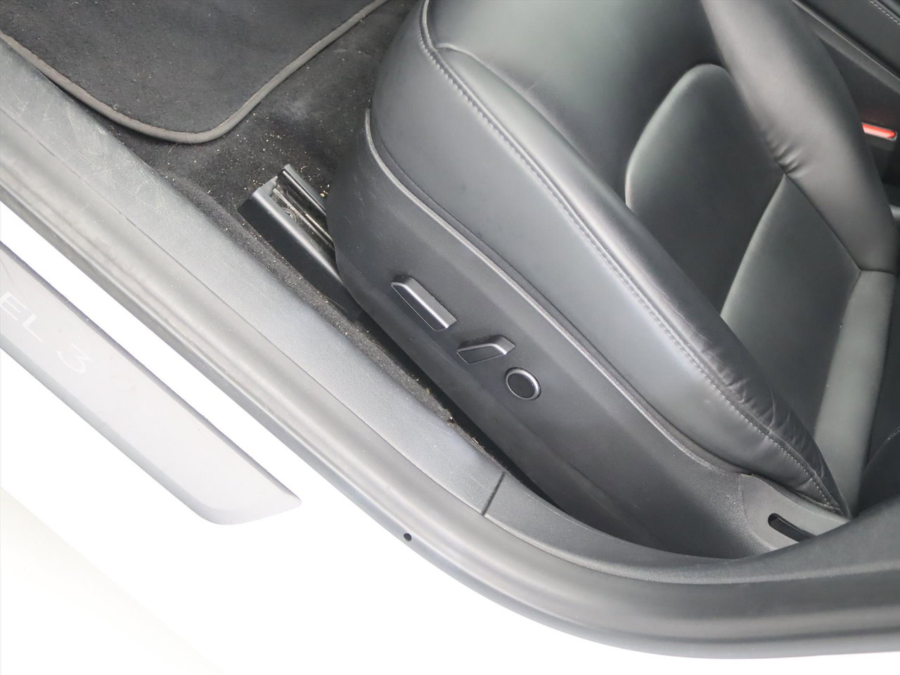 Tesla Model 3 Standard RWD Plus 92.6% SoH UPGRADE [ TREKHAAK+AMD RYZEN+LFP-ACCU+WARMTEPOMP+AUTOPILOT ] 18