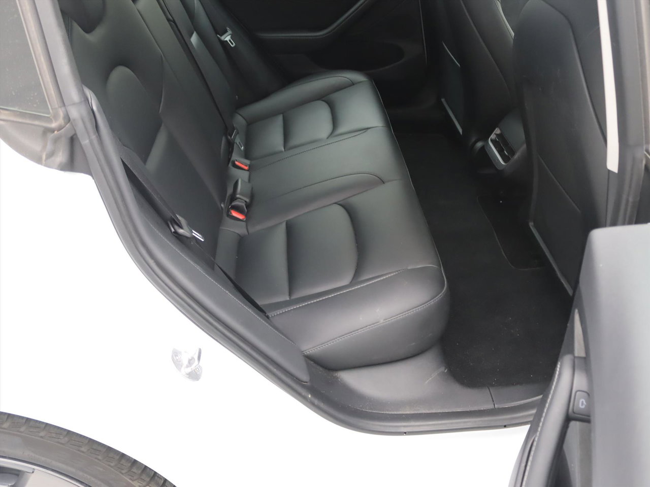 Tesla Model 3 Standard RWD Plus 92.6% SoH UPGRADE [ TREKHAAK+AMD RYZEN+LFP-ACCU+WARMTEPOMP+AUTOPILOT ] 13