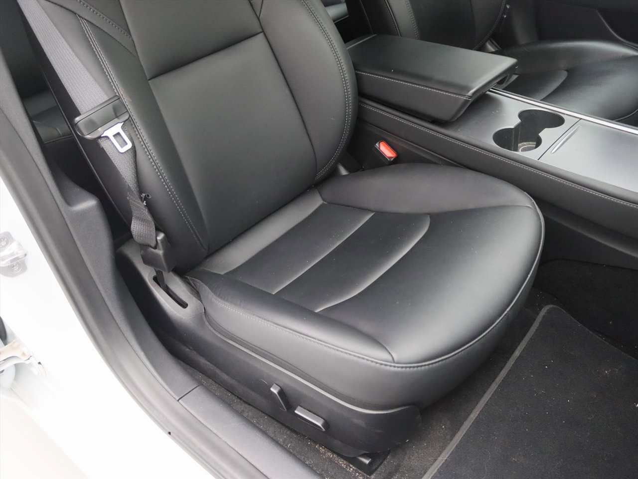 Tesla Model 3 Standard RWD Plus 92.6% SoH UPGRADE [ TREKHAAK+AMD RYZEN+LFP-ACCU+WARMTEPOMP+AUTOPILOT ] 15