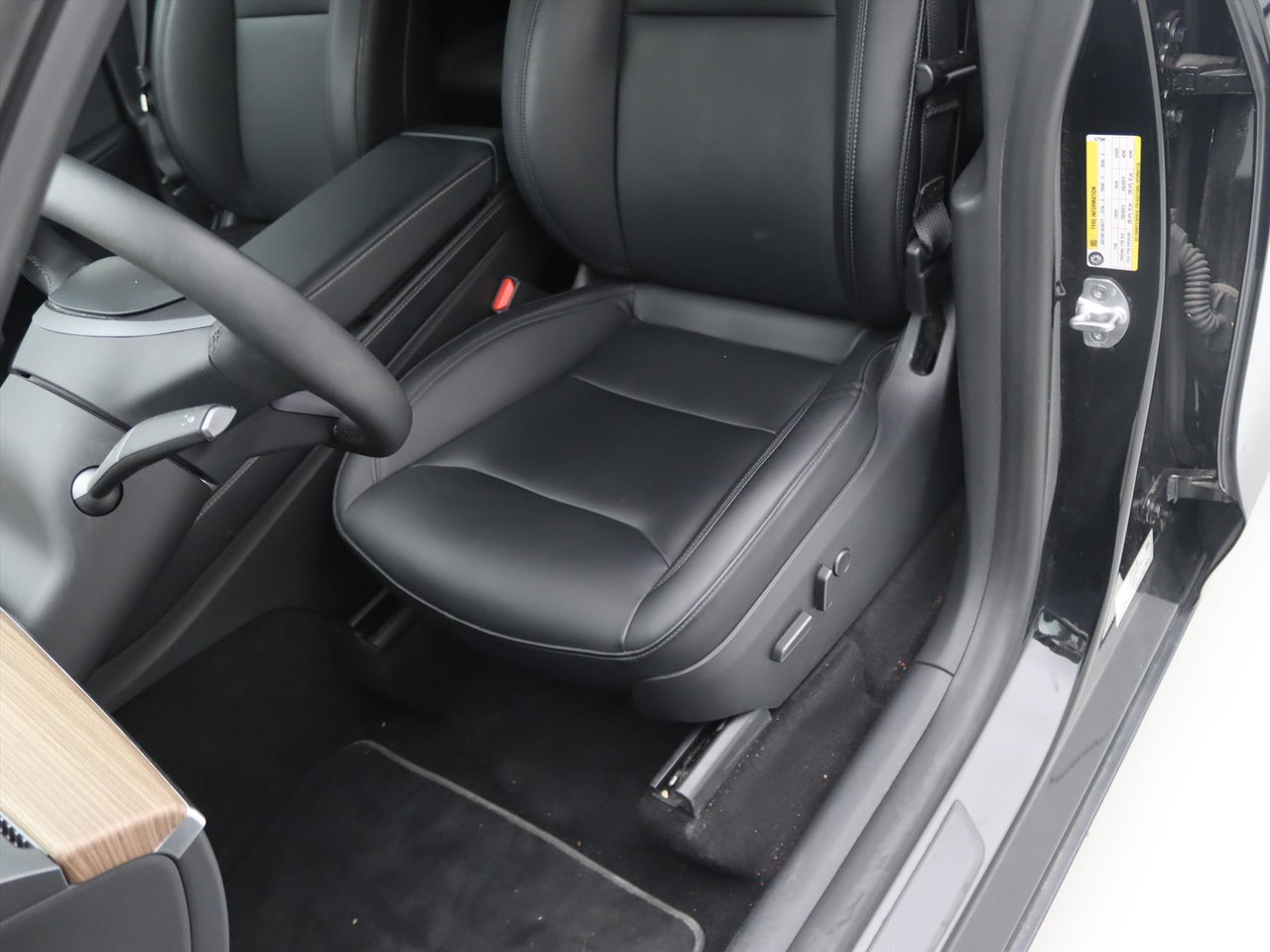 Tesla Model Y Long Range 295pk Long Range RDW [ HW4+FSD SUPERVISED €99,-+CAMERA+LEDER+CLIMAAT+TREKHAAK ] 26
