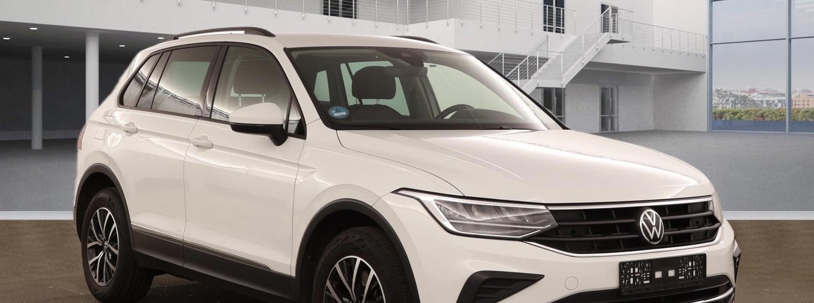 Volkswagen Tiguan Life 6