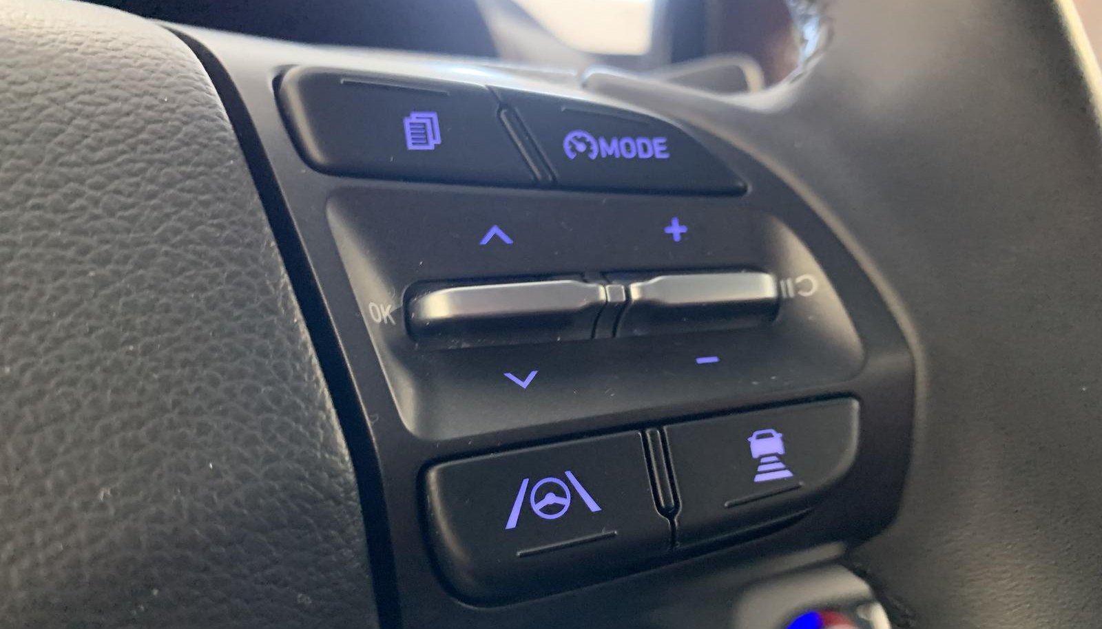 Hyundai Kona Trend Elektro Facelift 2WD 12