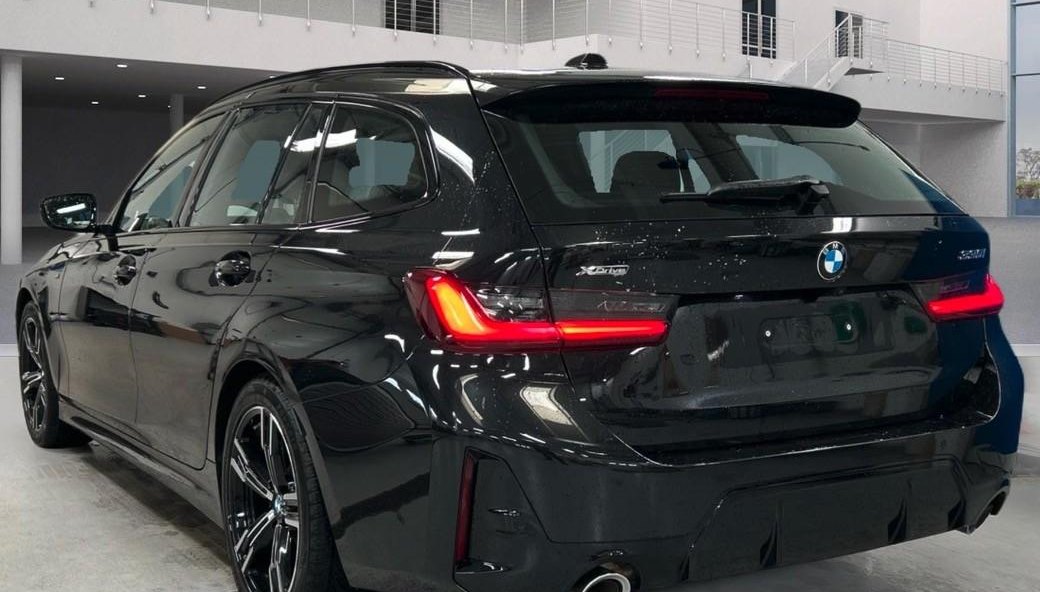 BMW 3 330 i xDrive M Sport 7