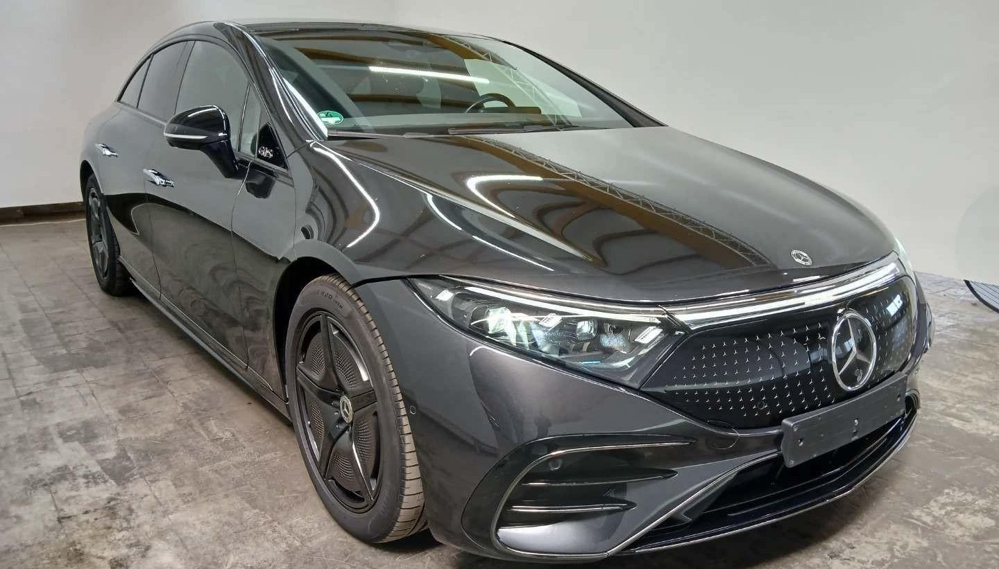 Mercedes-Benz EQS AMG Line 11