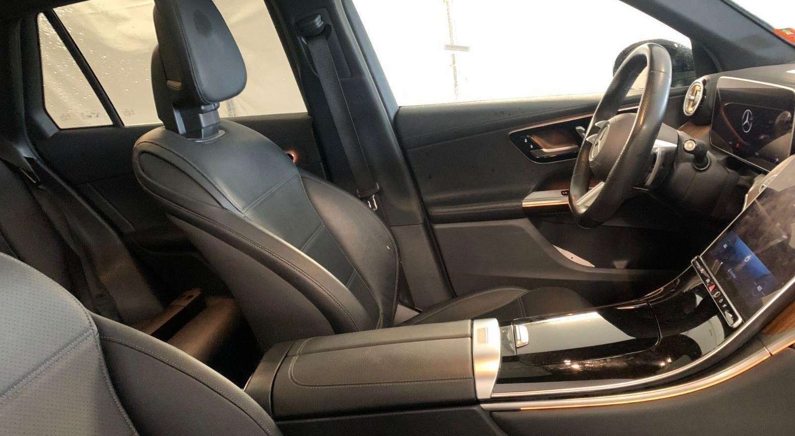 Mercedes-Benz GLC AMG Line 3
