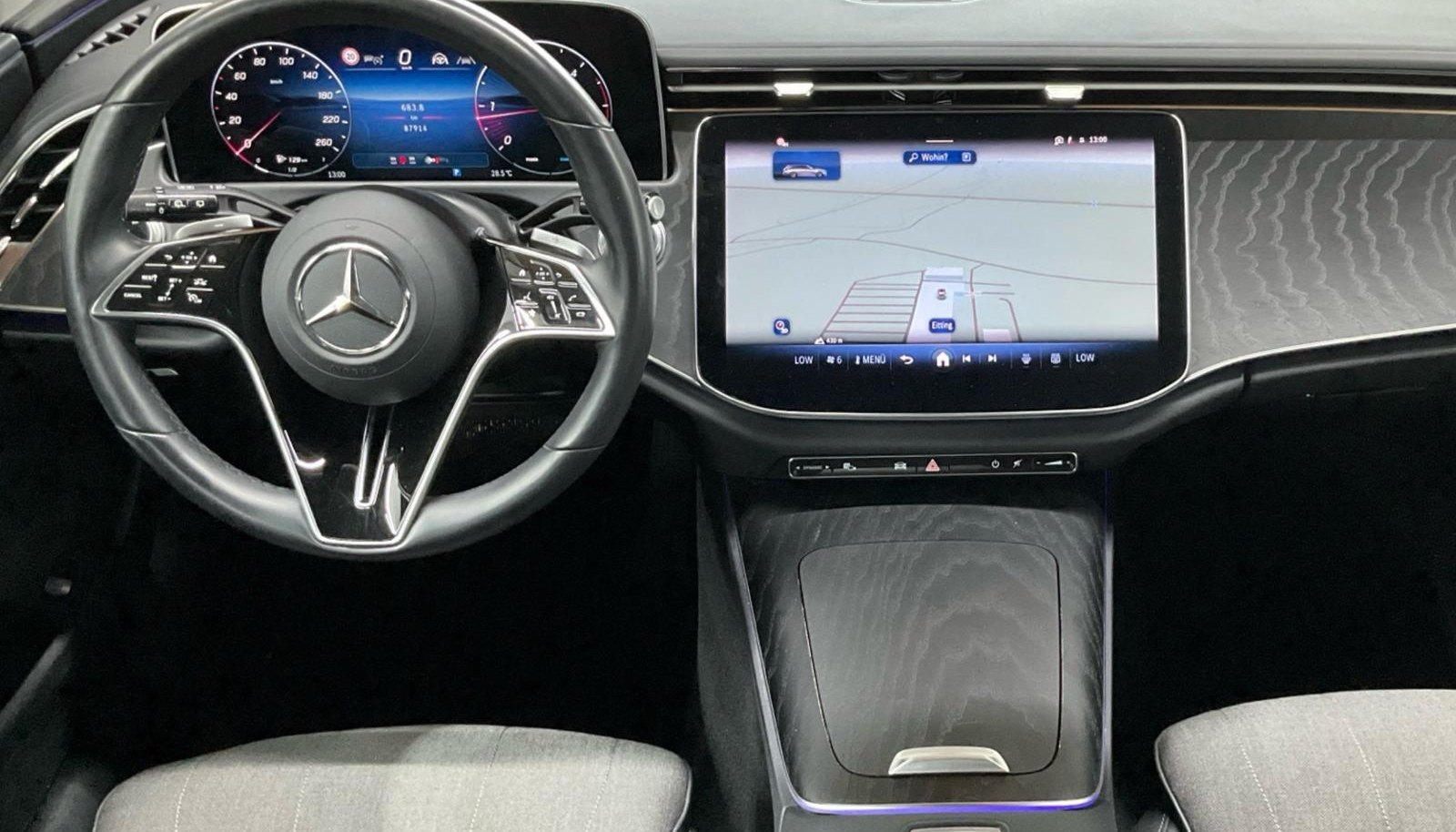 Mercedes-Benz E Avantgarde Advanced 2