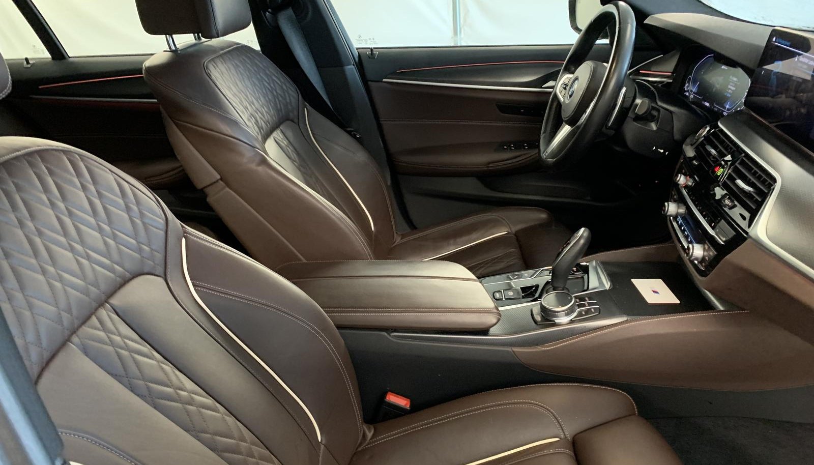 BMW 5 M Sport 4