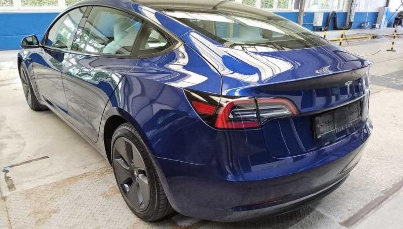 Tesla Model 3 Standard RWD 5