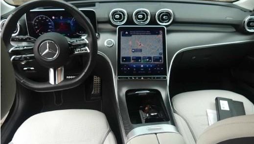 Mercedes-Benz C AMG LINE 3