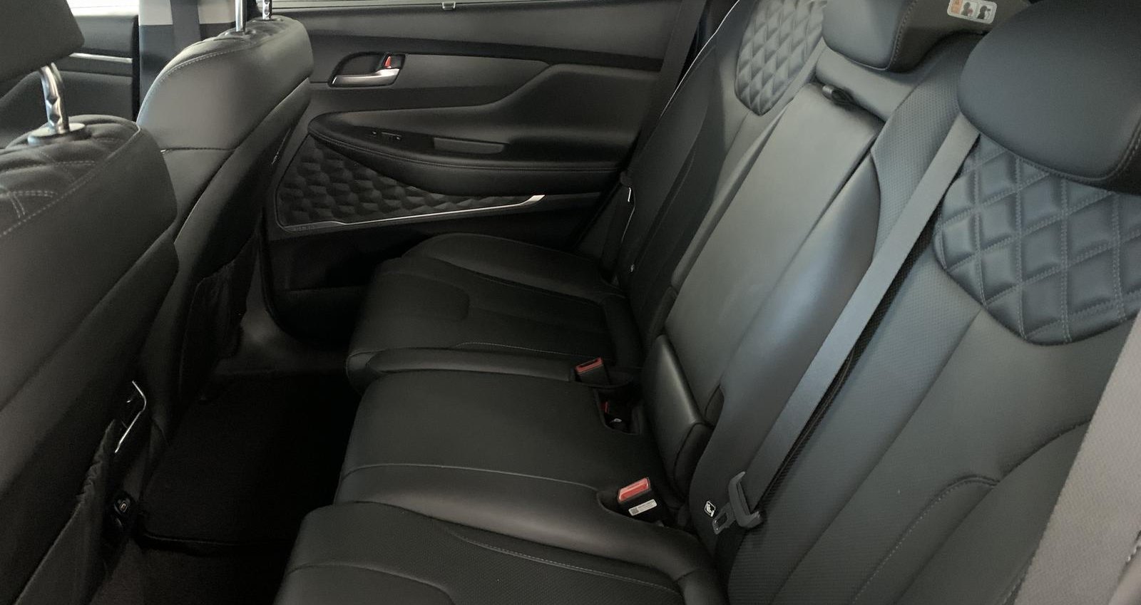 Hyundai Santa Fe Prime Plug-In 4WD 7